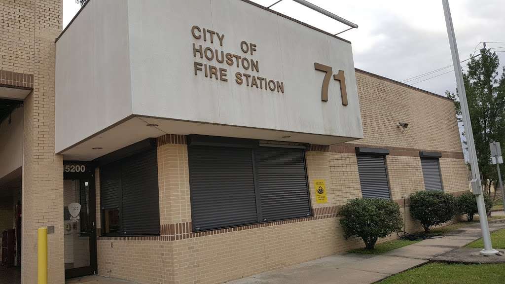 Houston Fire Station 71 | Space Center Blvd, Houston, TX 77062 | Phone: (832) 394-6700