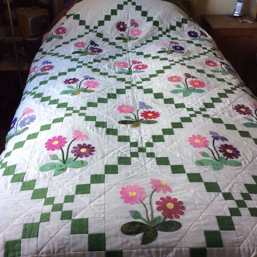 The Quilt Room | 7-9, Beare Green Court, Old Horsham Rd, Beare Green, Dorking RH5 4QU, UK | Phone: 01306 877307