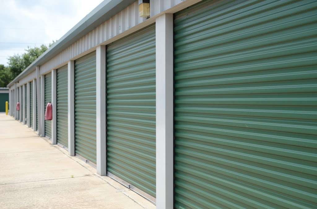 Country Oaks Self Storage | 17010 Huffmeister Rd, Cypress, TX 77429, USA | Phone: (281) 256-0900