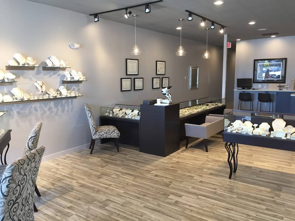 Carolyn Sayres Fine Jewelry | 4730 E Douglas Ave, Wichita, KS 67208 | Phone: (316) 683-2411