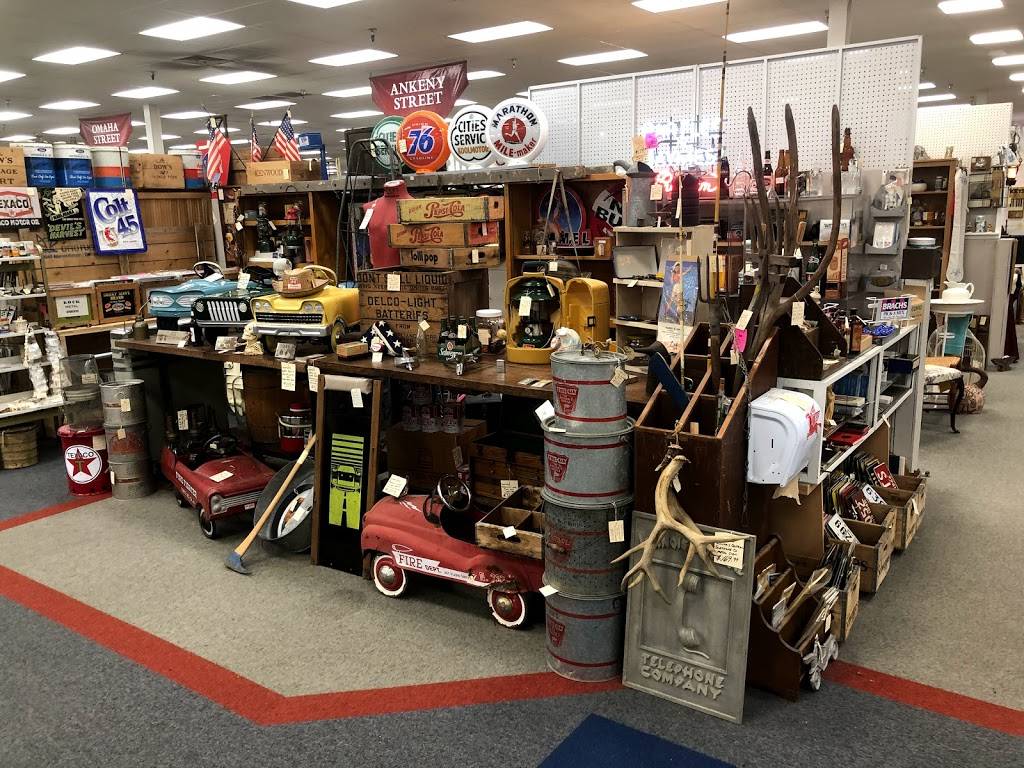 Ohio Valley Antique Mall | 7285 Dixie Hwy, Fairfield, OH 45014, USA | Phone: (513) 874-7855