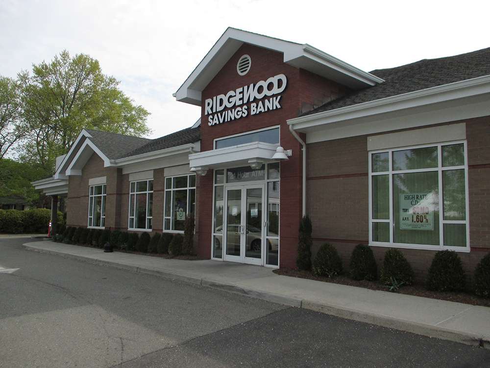 Ridgewood Savings Bank | 835 Atlantic Ave, Baldwin, NY 11510, USA | Phone: (516) 223-2835