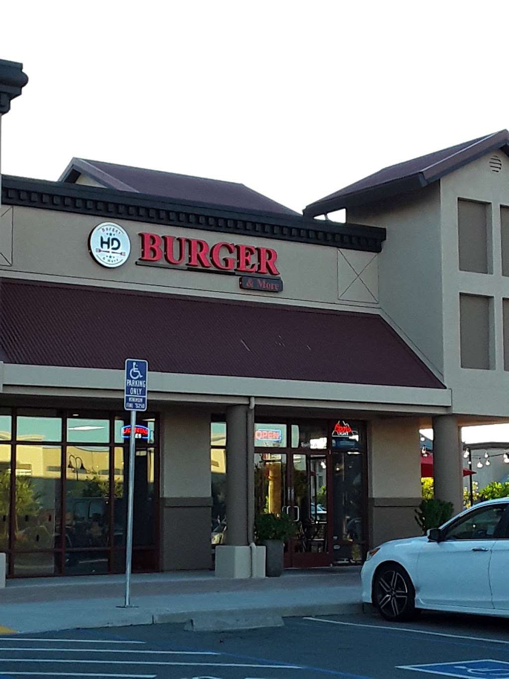 HD Burger & More | 5019 Lone Tree Way Ste A, Antioch, CA 94531, USA | Phone: (925) 978-9398