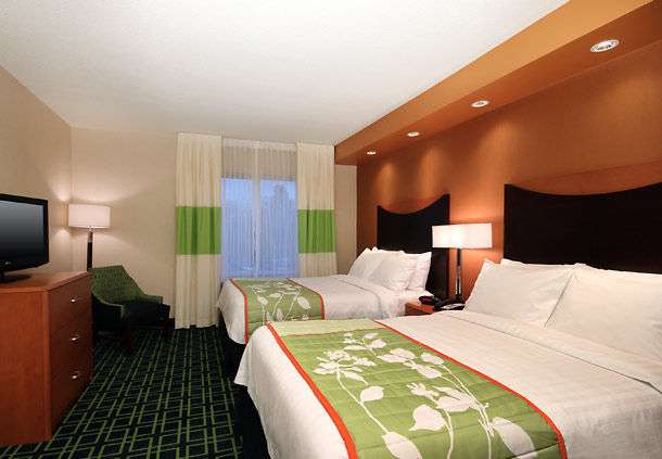 Fairfield Inn & Suites by Marriott Mahwah | 225 Ramapo Valley Rd, Mahwah, NJ 07430, USA | Phone: (201) 529-4000