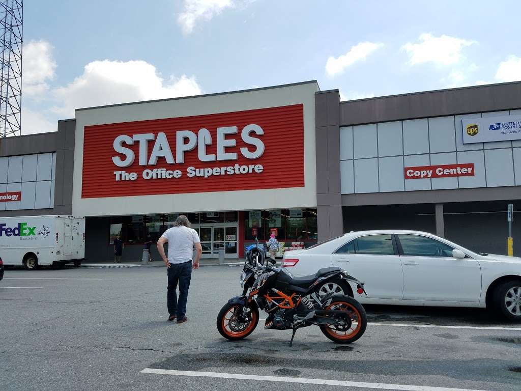 Staples | 1660 Soldiers Field Rd, Brighton, MA 02135, USA | Phone: (617) 254-4822