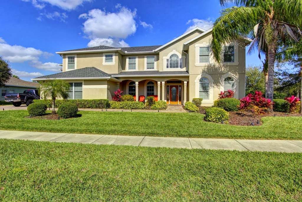 Star Lake Manor | 7944 Sea Pearl Cir, Kissimmee, FL 34747 | Phone: (407) 393-5995