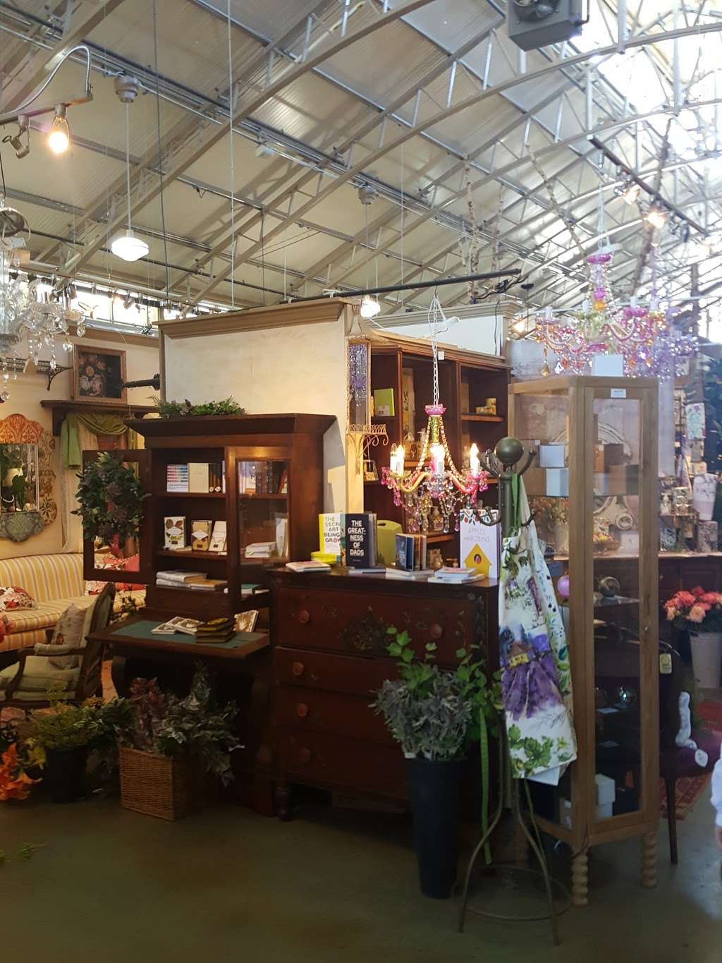 Merrifield Garden Center | 6895 Wellington Rd, Gainesville, VA 20156, USA | Phone: (703) 368-1919