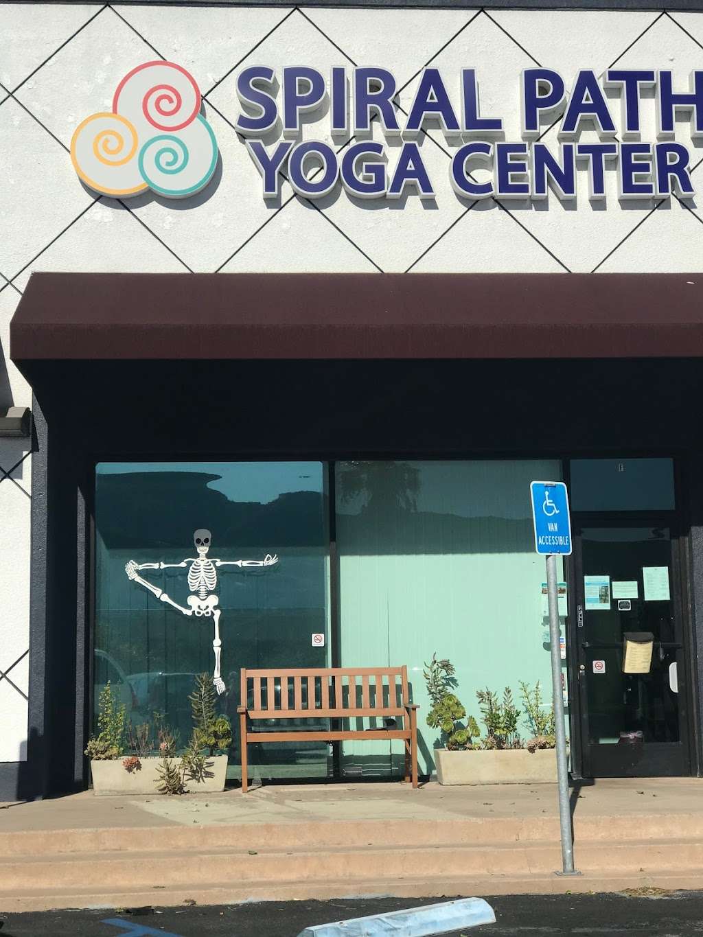 Spiral Path Yoga Center | 3115 Foothill Blvd, La Crescenta-Montrose, CA 91214, USA | Phone: (818) 369-7455