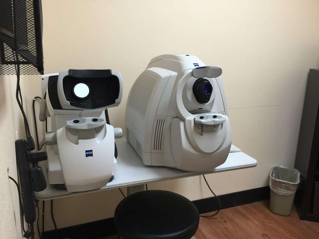 Hi Def Eyecare Center La Plata | 40 Drury Dr, La Plata, MD 20646 | Phone: (240) 776-5062