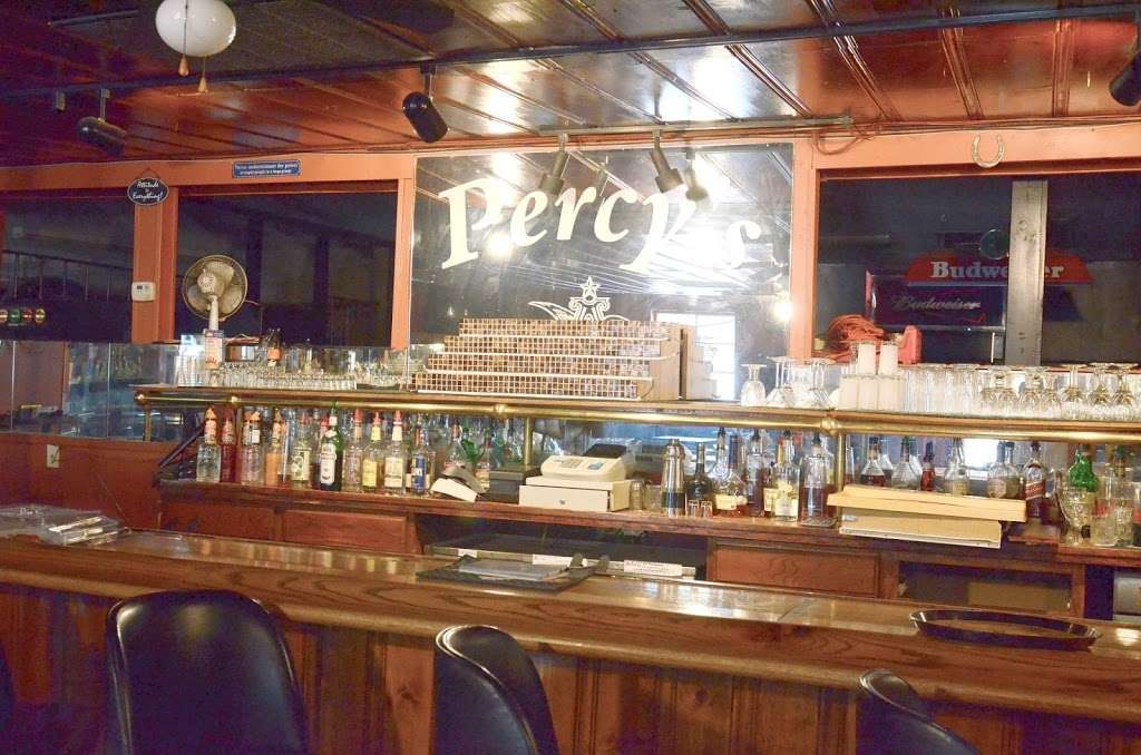 Percys Bar & Grill | 7500 Oldham Rd, Kansas City, MO 64138, USA | Phone: (816) 522-2851