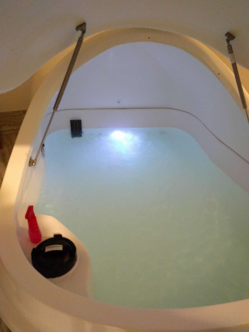 Frost And Float Spa (Cryotherapy And Float Therapy) | 1201 Washington St, West Newton, MA 02465 | Phone: (617) 795-5444