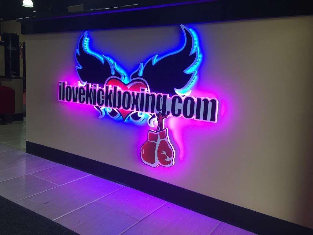 iLoveKickboxing - Somerset | 120 Cedar Grove Ln, Somerset, NJ 08873, USA | Phone: (732) 853-1313