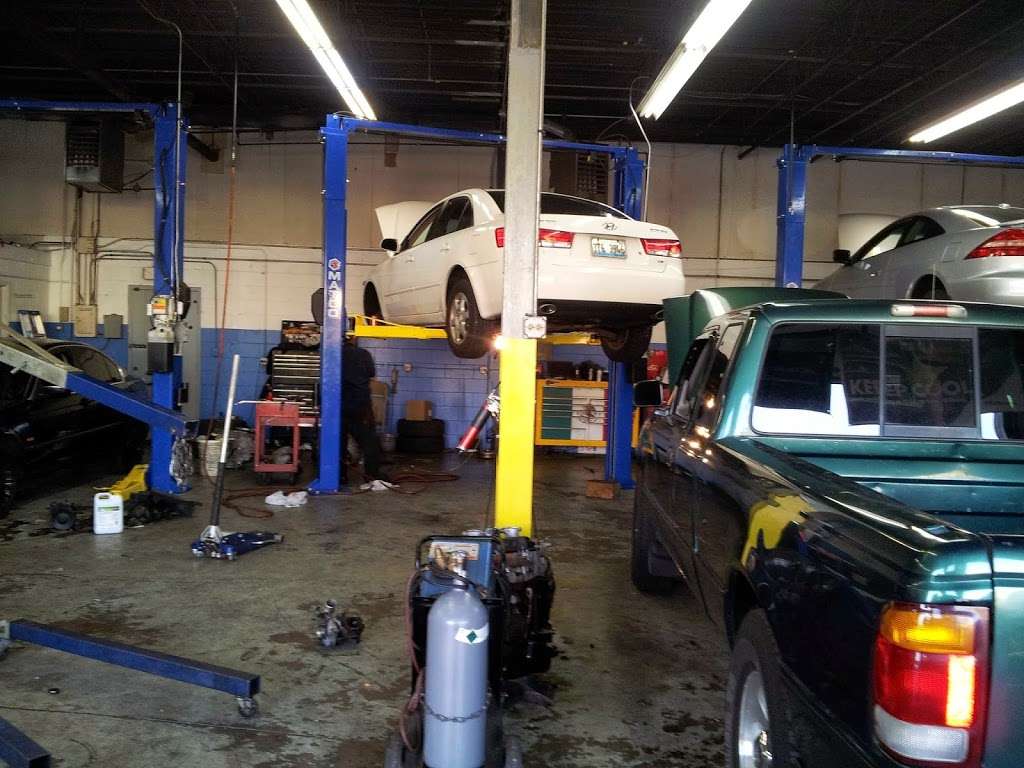 Rolas Auto Repair | 535 Wise Rd, Schaumburg, IL 60193, USA | Phone: (630) 523-2356