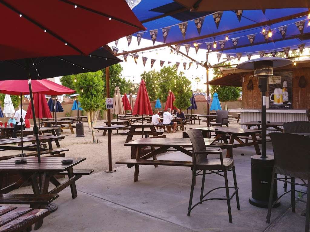 Edelweiss Biergarten | 2625 E Bell Rd, Phoenix, AZ 85032, USA | Phone: (602) 404-5919