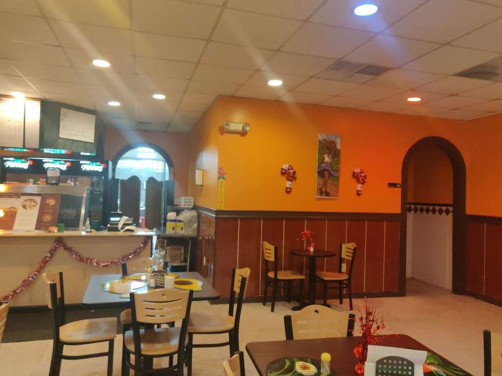 Delicious Restaurant | 1753 Main St, Brockton, MA 02301, USA | Phone: (508) 857-1687