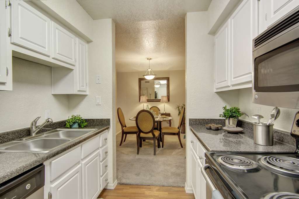 Trailside at Hermosa Pointe Apartment Homes | 10002 N 7th St, Phoenix, AZ 85020, USA | Phone: (623) 745-1907