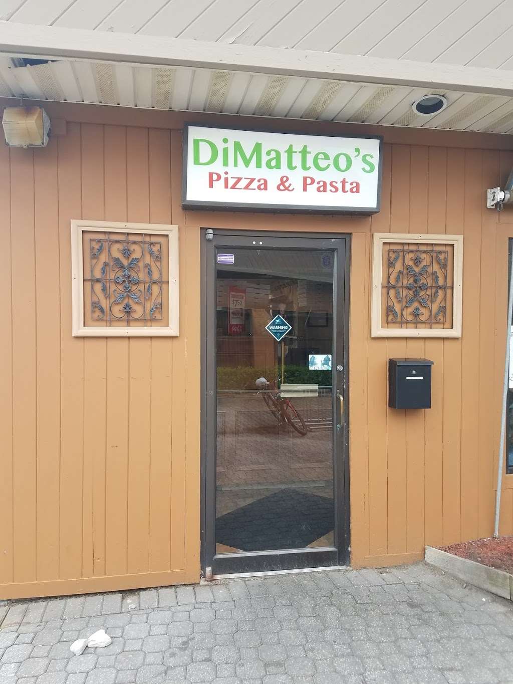 DiMatteos Pizza & Pasta | 1901 Ocean Ave #3, Point Pleasant Beach, NJ 08742, USA | Phone: (732) 295-2300