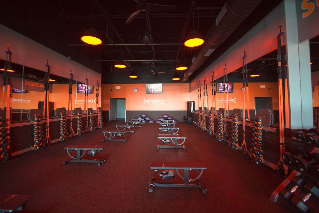 Orangetheory Fitness | 13063 Lee Jackson Memorial Hwy, Fairfax, VA 22033, USA | Phone: (703) 961-8985