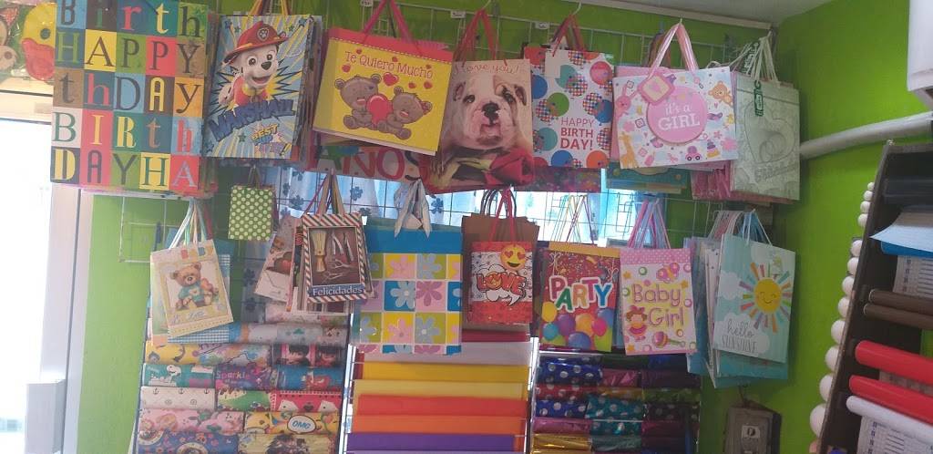 Papeleria Karla | Calle San Armando 1213, Villas de San Miguel, 88000 Nuevo Laredo, Tamps., Mexico | Phone: 867 148 0074