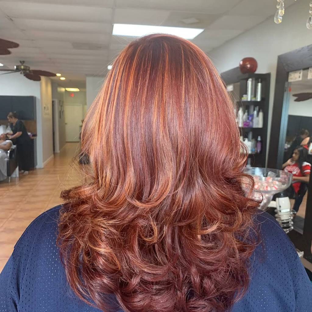 Julissas Blow Dry Bar | 14100 US Hwy 19 N #111, Clearwater, FL 33764, USA | Phone: (727) 648-4622