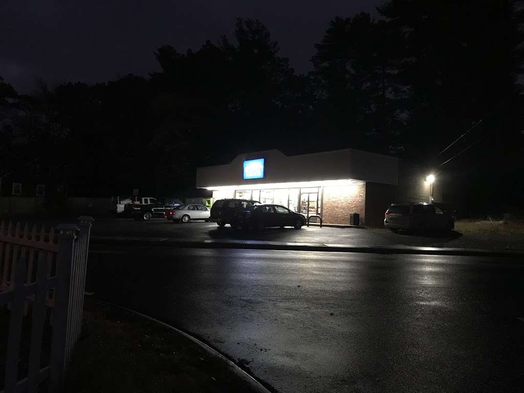 1 Bridle Market - convenience store  | Photo 1 of 1 | Address: 1 Bridle Rd, Billerica, MA 01821, USA | Phone: (978) 663-2665