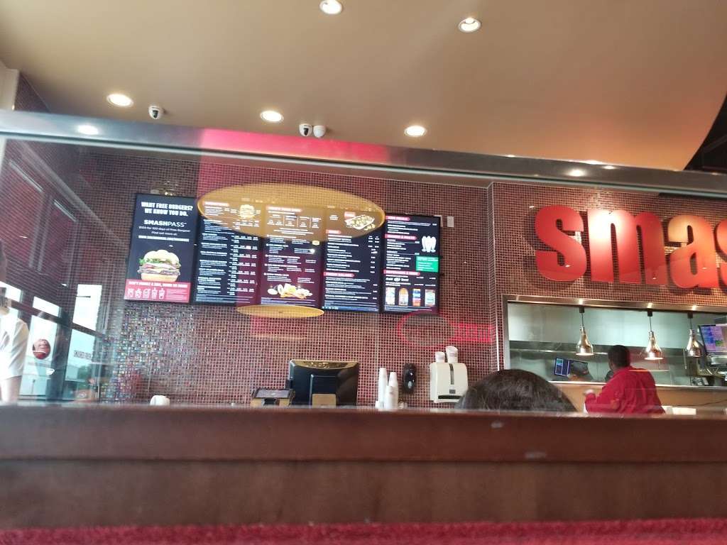 Smashburger | 847 Pelham Pkwy, Pelham, NY 10803 | Phone: (347) 913-4169