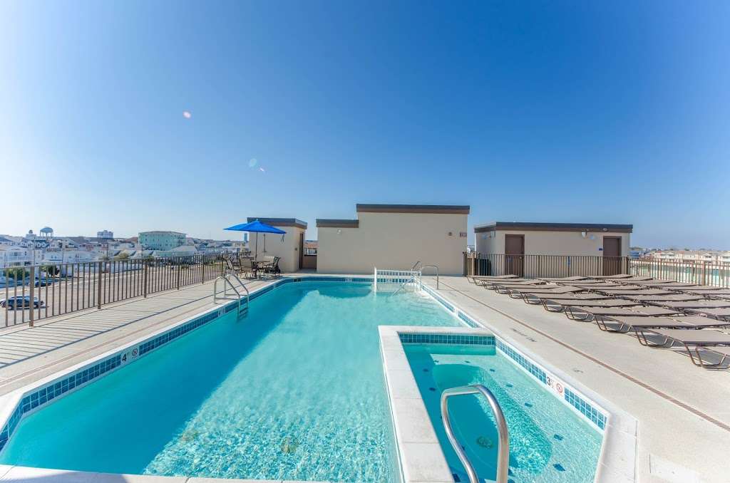 Shore Plaza Beach Resort | 2600 Boardwalk, Wildwood, NJ 08260 | Phone: (609) 522-2610