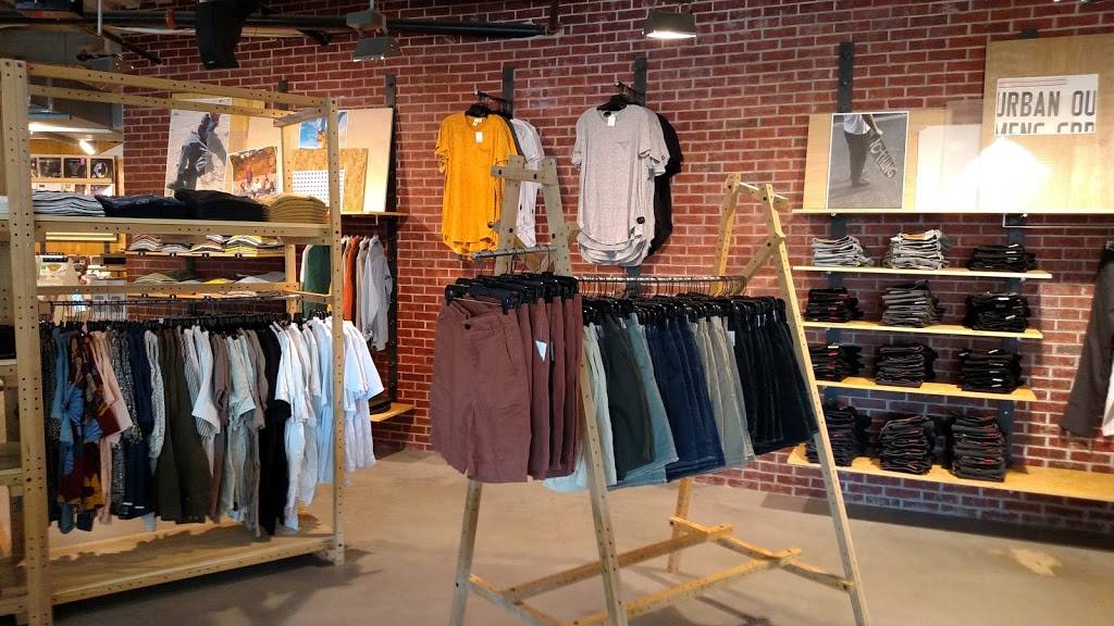 Urban Outfitters | 226 Harvard Ave, Allston, MA 02134, USA | Phone: (617) 232-0321