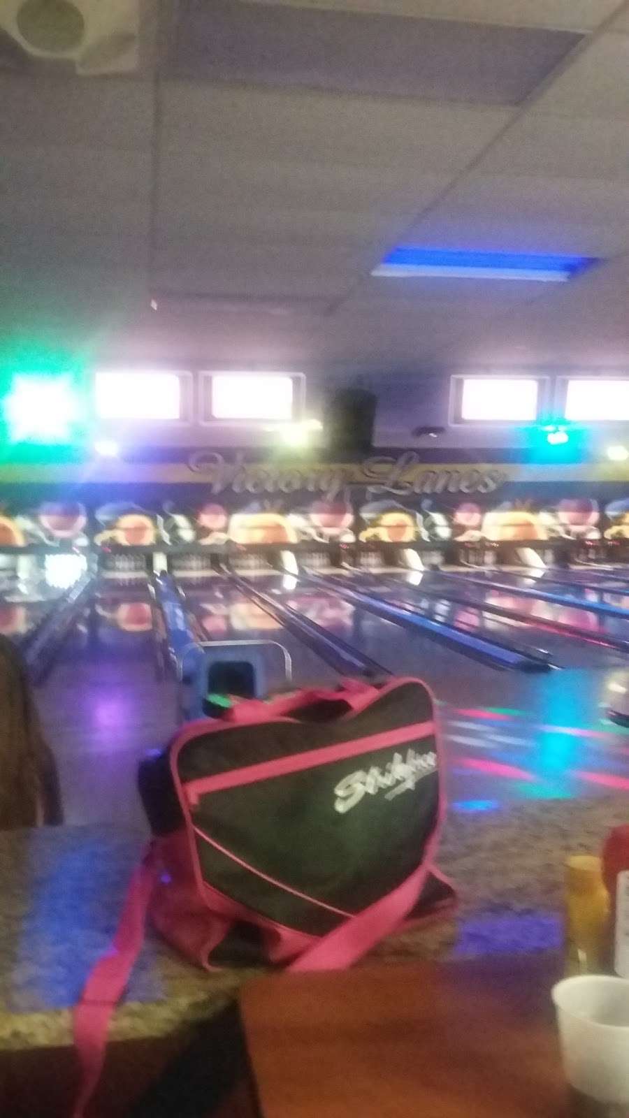 Victory Lanes Bowl | 410 E Mazon Ave, Dwight, IL 60420, USA | Phone: (815) 584-2724