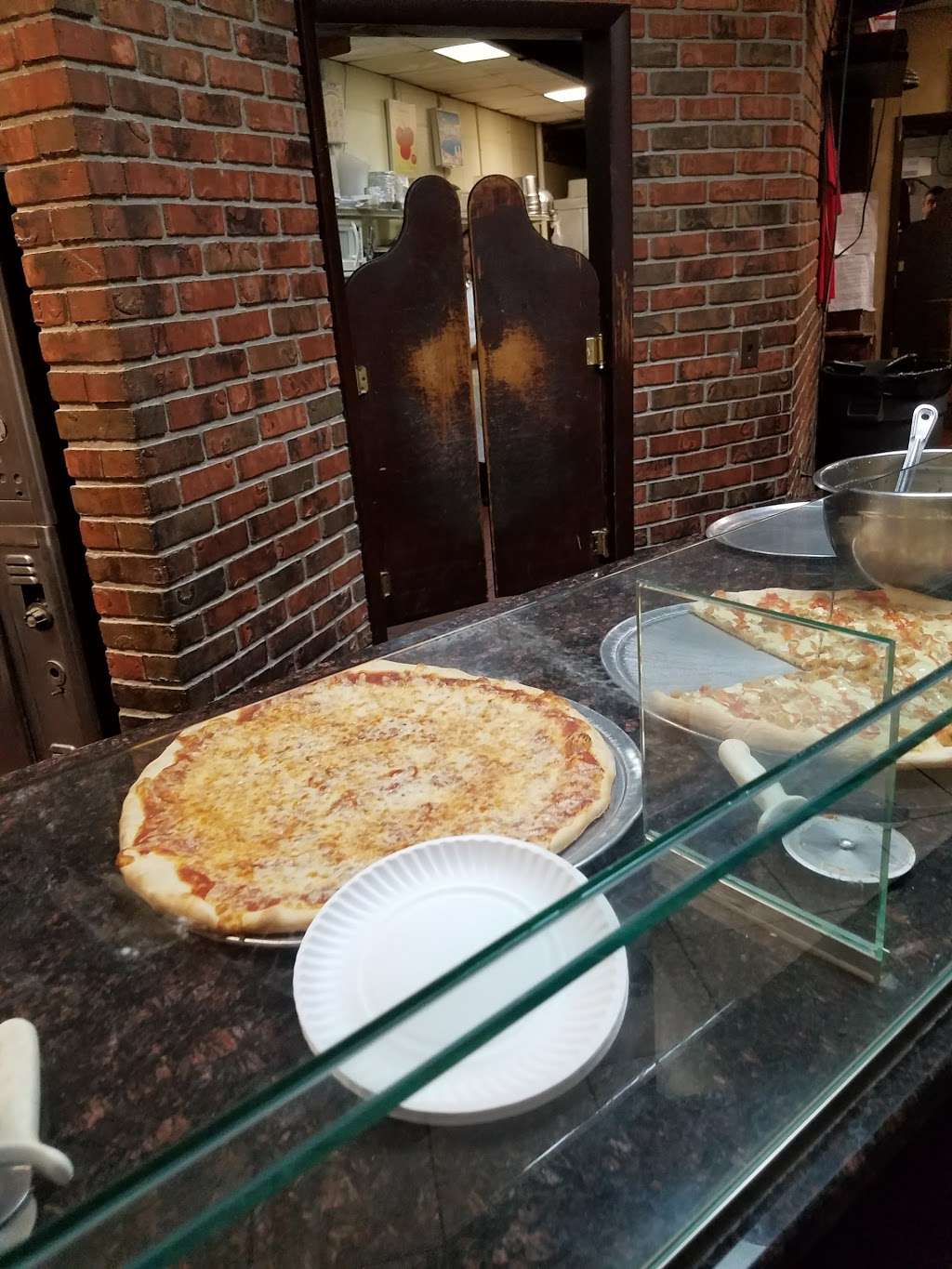 Skyline Pizzeria & Restaurant | 130 Skyline Dr # 6, Ringwood, NJ 07456 | Phone: (973) 962-4848