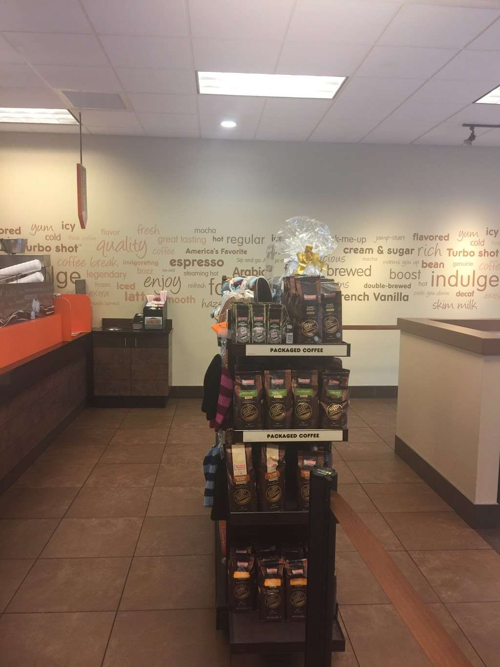 Dunkin Donuts | 8942 E 96th St N, Fishers, IN 46037, USA | Phone: (317) 288-2685