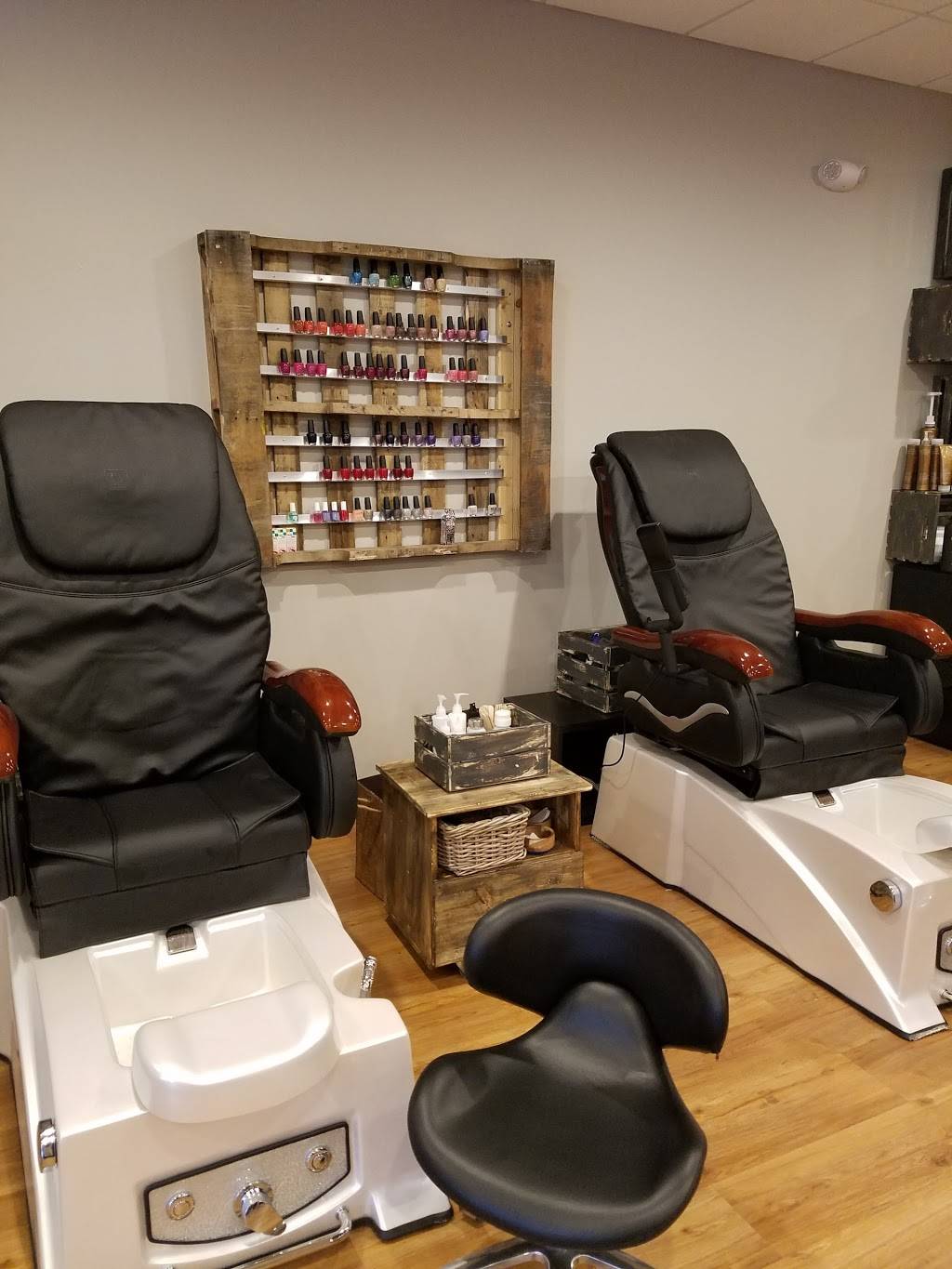 Switch 66 Premier Salon and Spa (By Appointment Only) | 6929 Joliet Rd, Indian Head Park, IL 60525, USA | Phone: (708) 784-6244