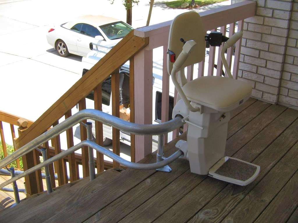 Advanced Lifts and Medical Supplies | 18208 Starboard Dr, Houston, TX 77058, USA | Phone: (281) 333-9876