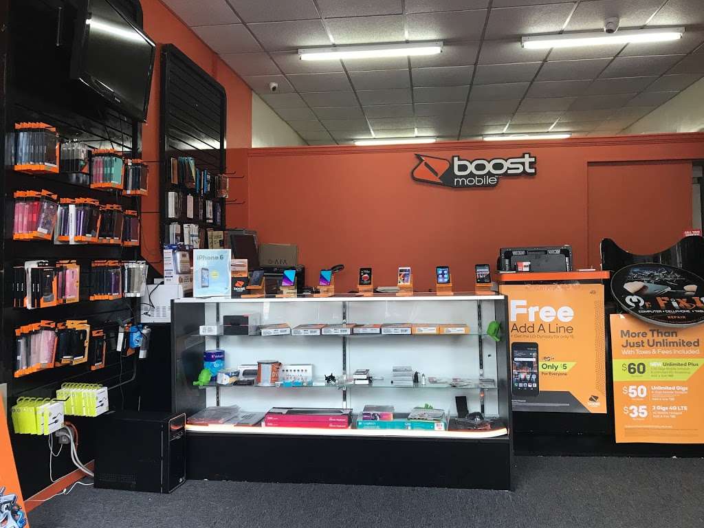 Boost Mobile | 69 Carleton Ave, Central Islip, NY 11722, USA | Phone: (631) 438-0703