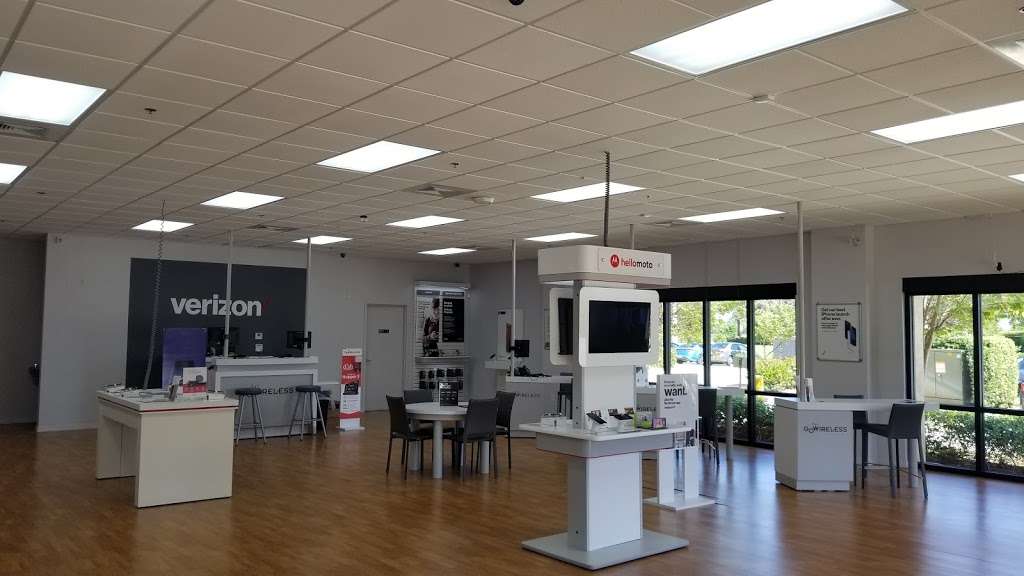 Verizon Authorized Retailer – GoWireless | 14811 Lyons Rd Suite 100, Delray Beach, FL 33446, USA | Phone: (561) 223-7640