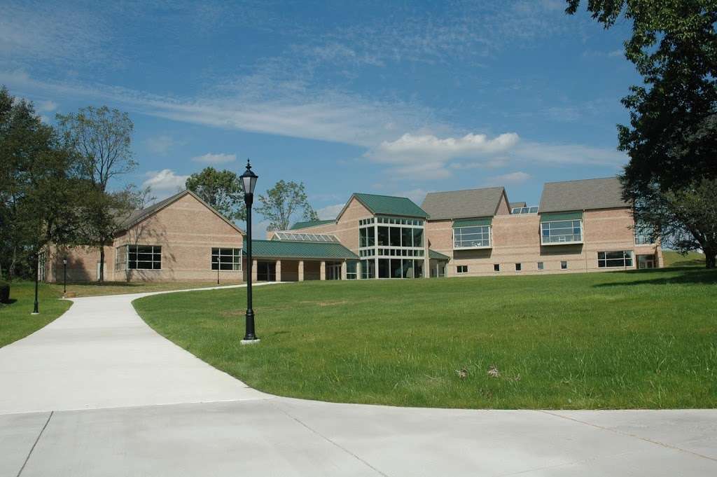 Dock Mennonite Academy 9-12 Campus | 1000 Forty Foot Rd, Lansdale, PA 19446, USA | Phone: (215) 362-2675