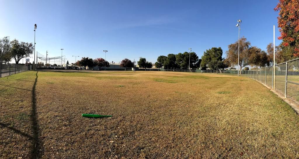 North Beardsley Park | 901 Airport Dr, Bakersfield, CA 93308, USA | Phone: (661) 392-2034