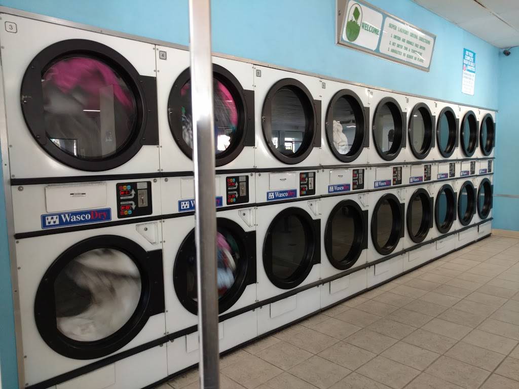 Super Laundry | 2890 Fletcher Pkwy, El Cajon, CA 92020, USA | Phone: (619) 465-6943