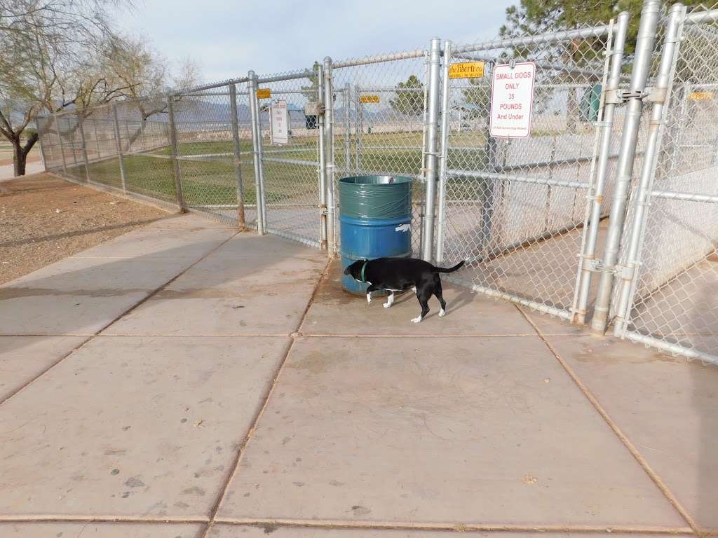 Shadow Rock Dog Park | Las Vegas, NV 89156, USA | Phone: (702) 455-8200