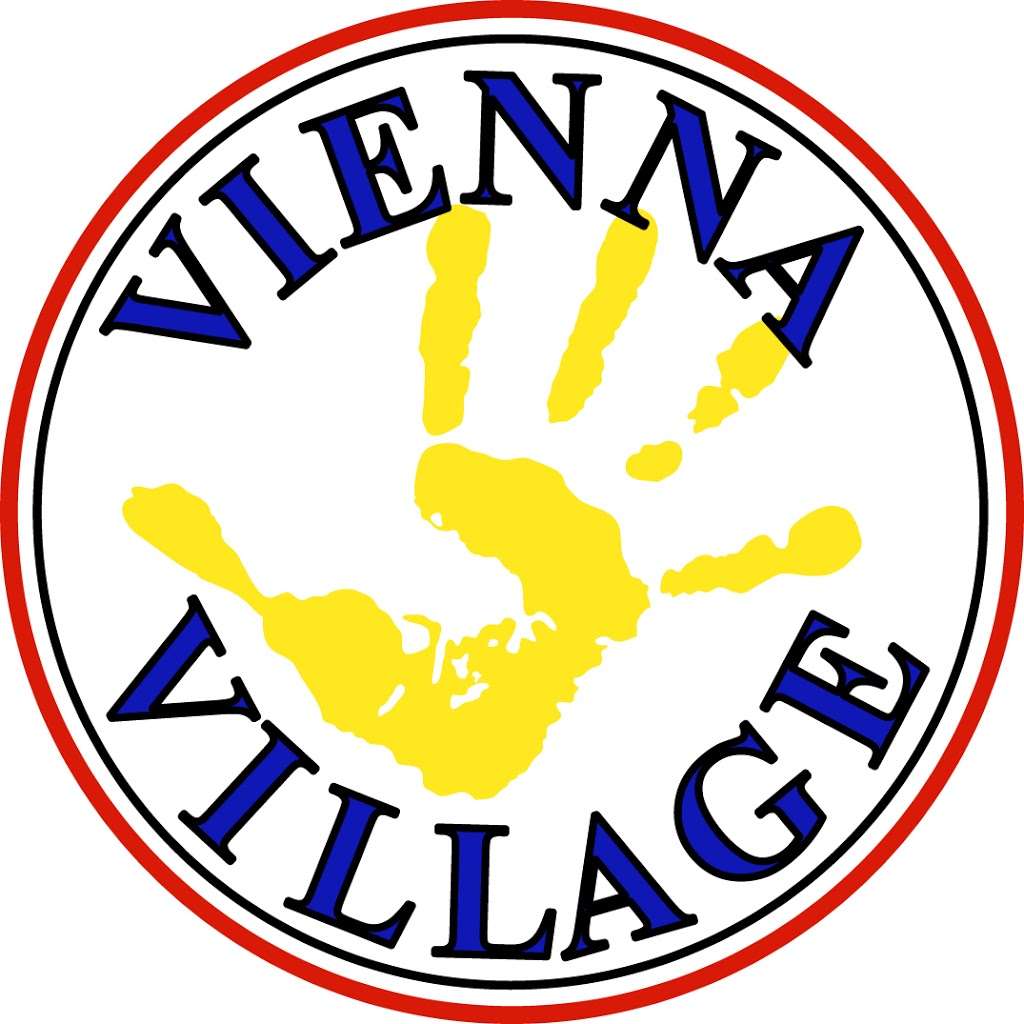 Vienna Tiny Tots Village | 204 Courthouse Rd SW, Vienna, VA 22180 | Phone: (703) 281-4546