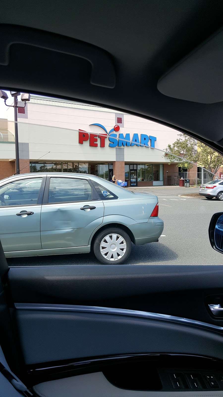 PetSmart | 310 Highway 36 Suite 25 West, Long Branch, NJ 07764, USA | Phone: (732) 676-9773