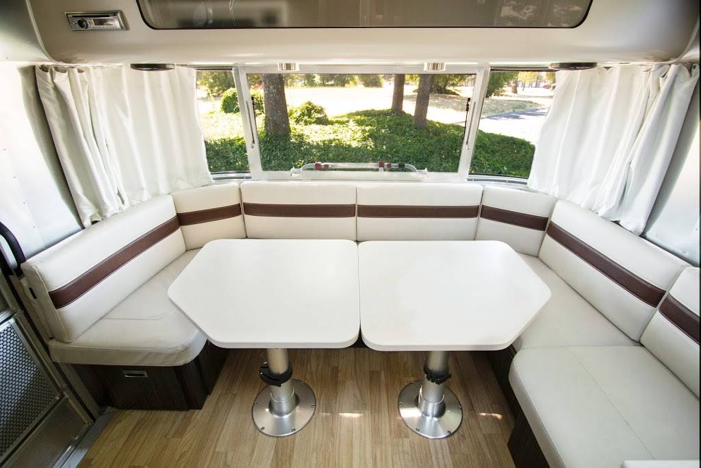 Ultimate Airstreams | 16250 SE Evelyn St, Clackamas, OR 97015, USA | Phone: (503) 882-2631