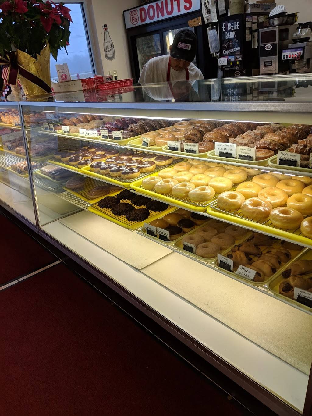 Route 66 Donut | 8368 NW 39th Expy, Bethany, OK 73008, USA | Phone: (405) 787-9997