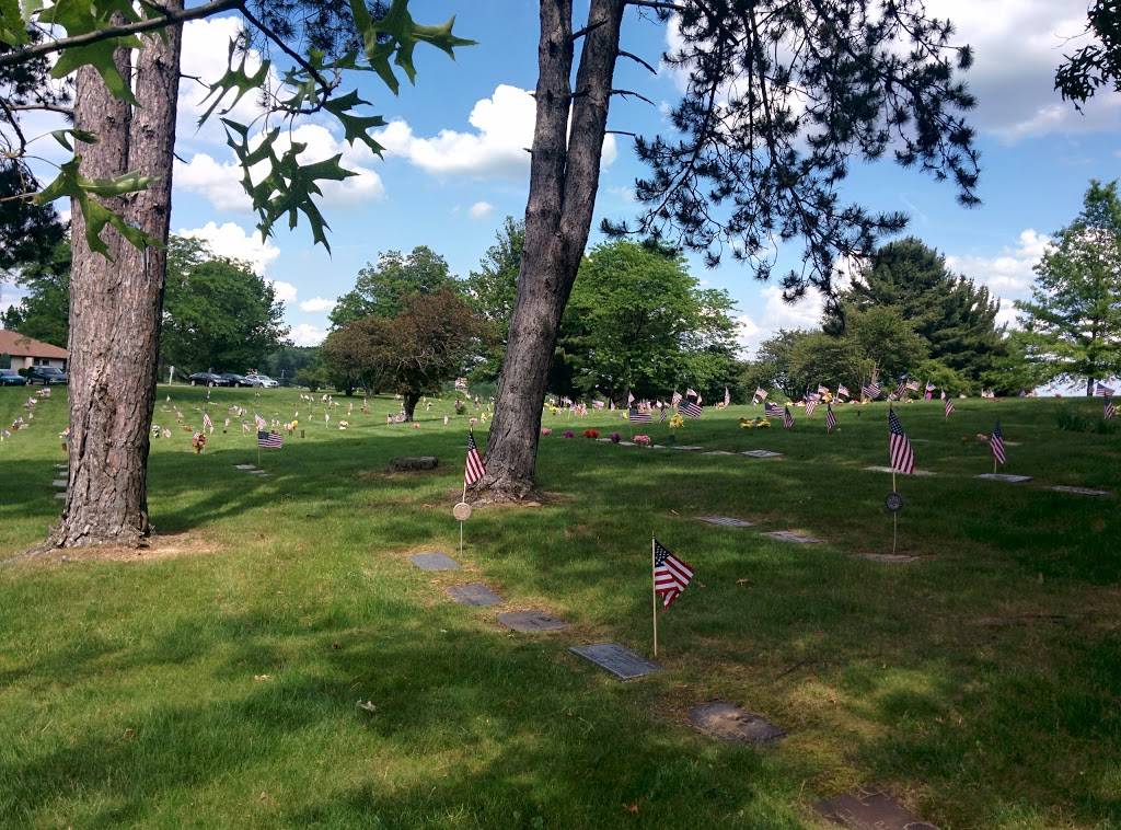 Resurrection Catholic Cemetery | 100 Resurrection Rd, Coraopolis, PA 15108, USA | Phone: (724) 695-2999