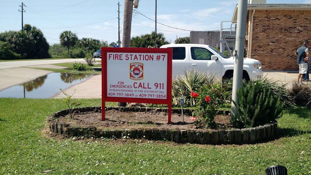 Galveston Fire Station #7 | 3902 Buccaneer Blvd, Galveston, TX 77554, USA | Phone: (409) 737-4324