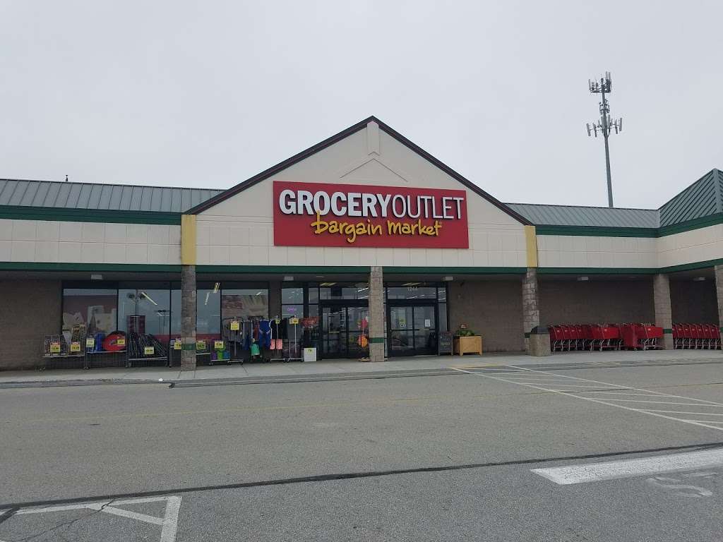 Grocery Outlet Bargain Market | 1244 Greensprings Dr, York, PA 17402, USA | Phone: (717) 751-0600