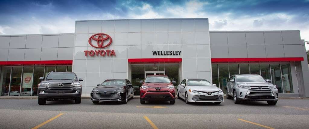 Wellesley Toyota | 234 Worcester St, Wellesley, MA 02481, USA | Phone: (781) 237-2970
