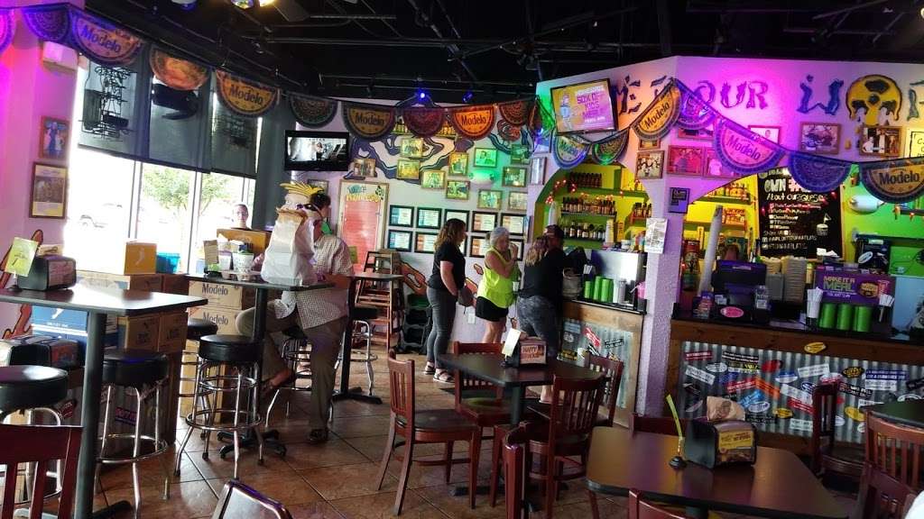 Tijuana Flats | 1024 Avalon Park North Boulevard #108, Orlando, FL 32828, USA | Phone: (407) 373-0372