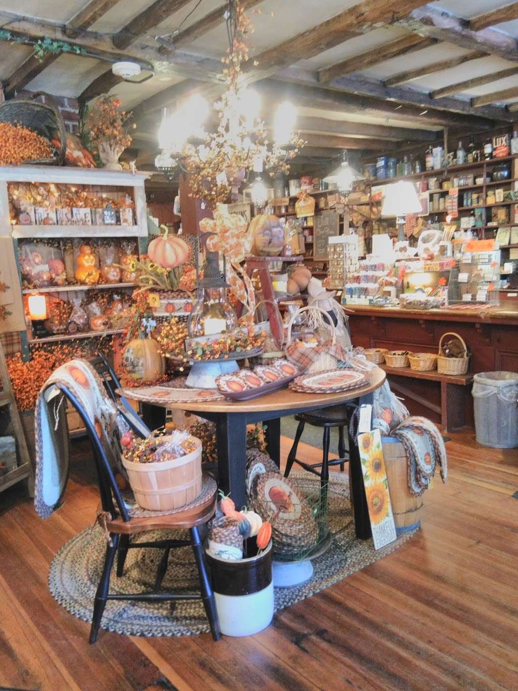 Brown & Hopkins Country Store | 1179 Putnam Pike, Chepachet, RI 02814, USA | Phone: (401) 568-4830