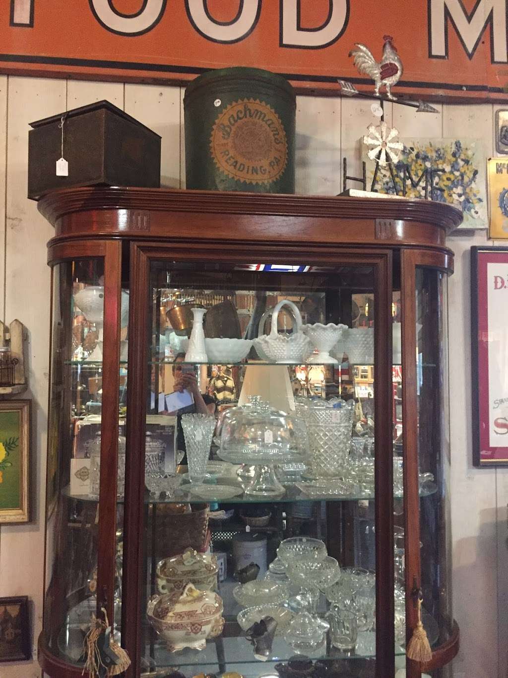 Blue Gate Pickens antiques & relics | 69 Nissley Ln, Holtwood, PA 17532, USA | Phone: (717) 284-6982